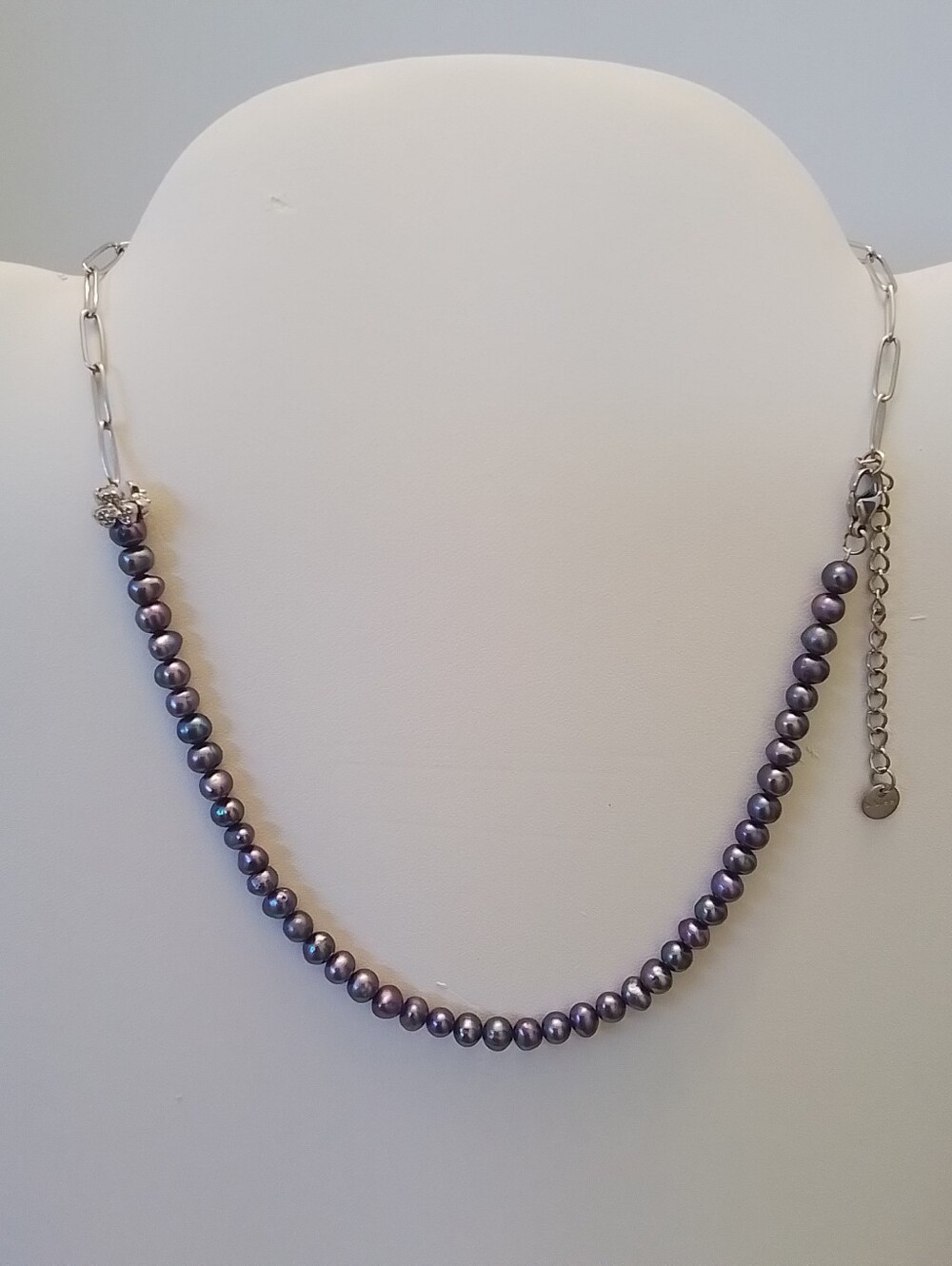 Freshwater Pearl and  Paperclip Necklace